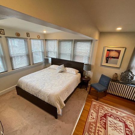 Deluxe King Master Suite Washington Exterior photo