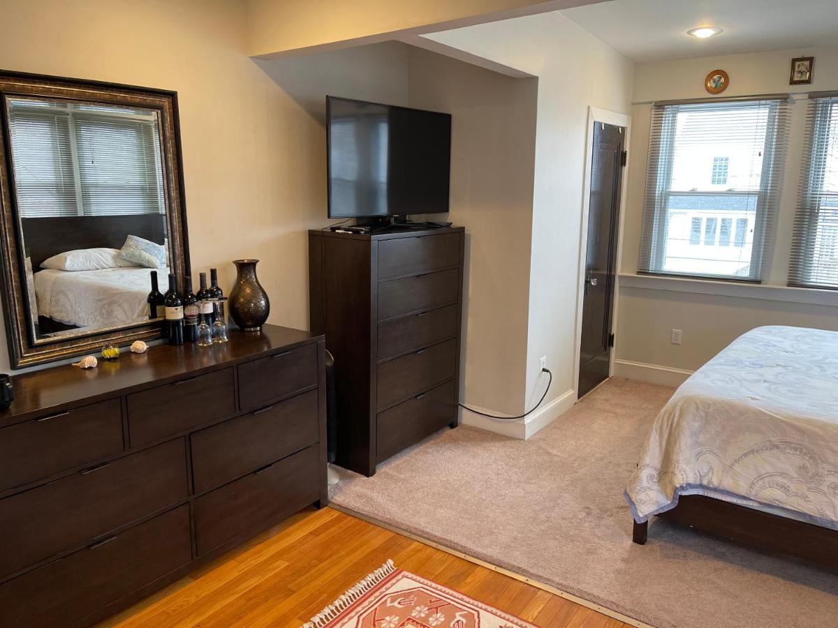 Deluxe King Master Suite Washington Exterior photo